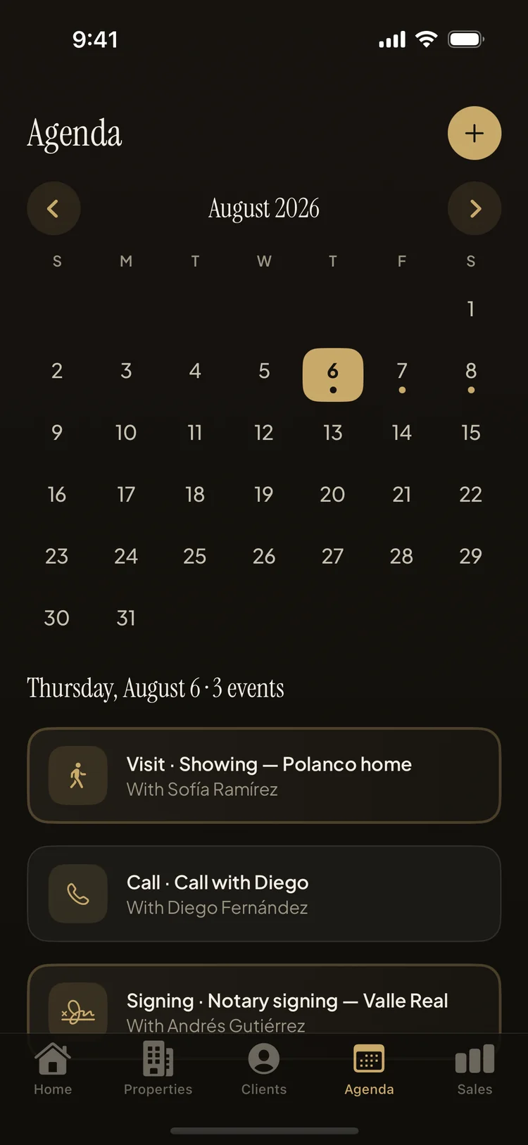 Showing calendar with month view and scheduled visits